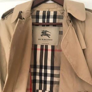 Burberry Chelsea trench coat
